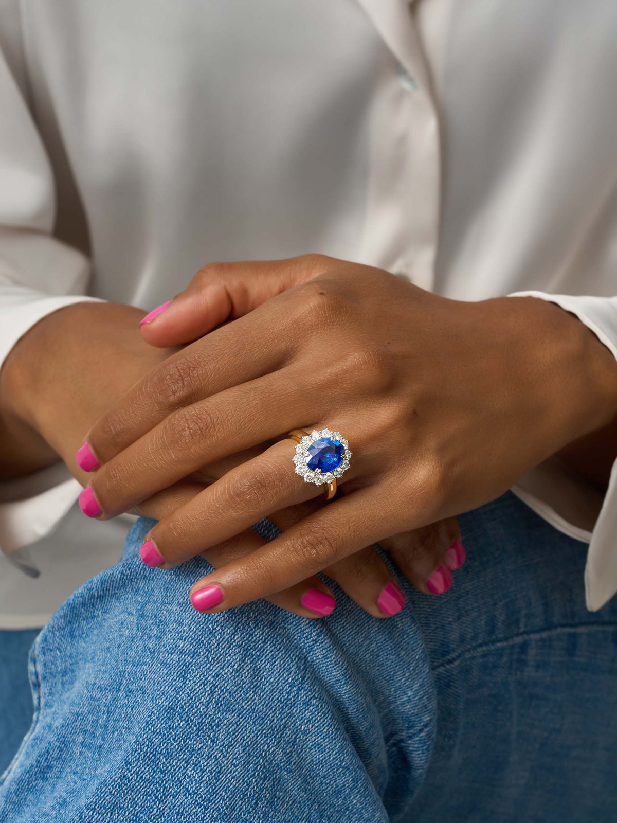 5 Carat Natural Blue Sapphire & Diamond Cluster Ring